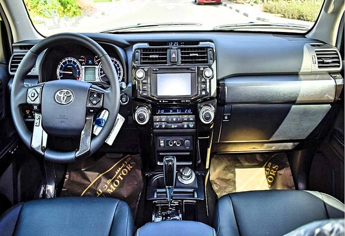 Sell Used 2017 Lexus LX 570 Jeep Full Options,Accident Free