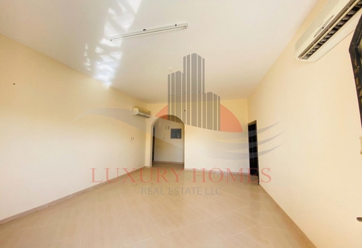 Ground Floor Villa with Private entrance and Yard