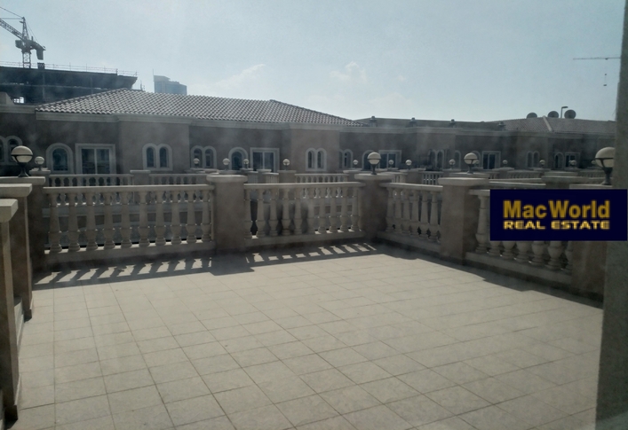 Park view, 2 bed Nakheel town house