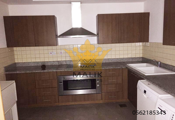 3 Master BR - Equipped Kitchen - AC Free
