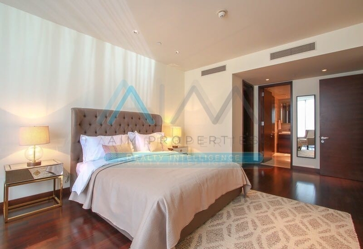 Luxuriously Furnished | 2 Bedroom | Burj Khalifa
