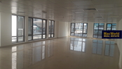 Chiller Free Office Next To Metro at Sheikh Zayed Road
