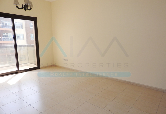 1BR+Storage, Closed Kitche, Besides Souk Mall