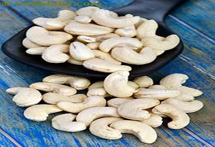 Indian Fresh Cashew Nuts available @ AED-40/Kg