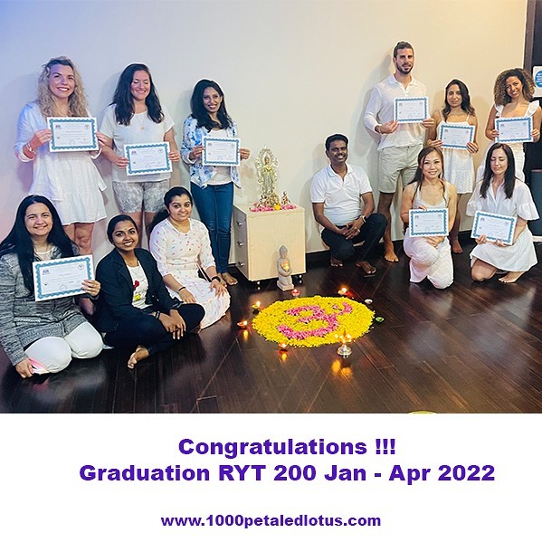Best RYT 200 Hours Yoga Teacher Training & Daily Yoga Classes in Dubai----