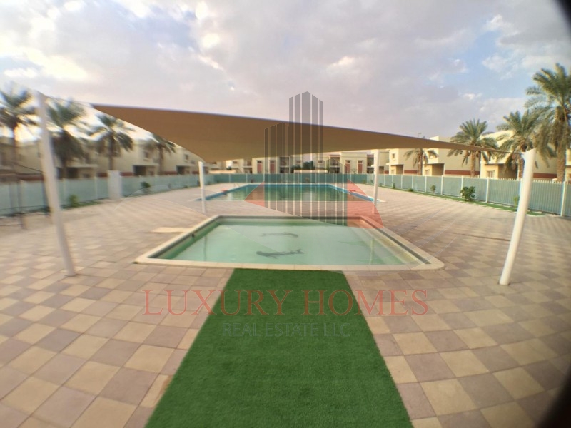 Shared Swimming pool & Gym with Shaded Parking