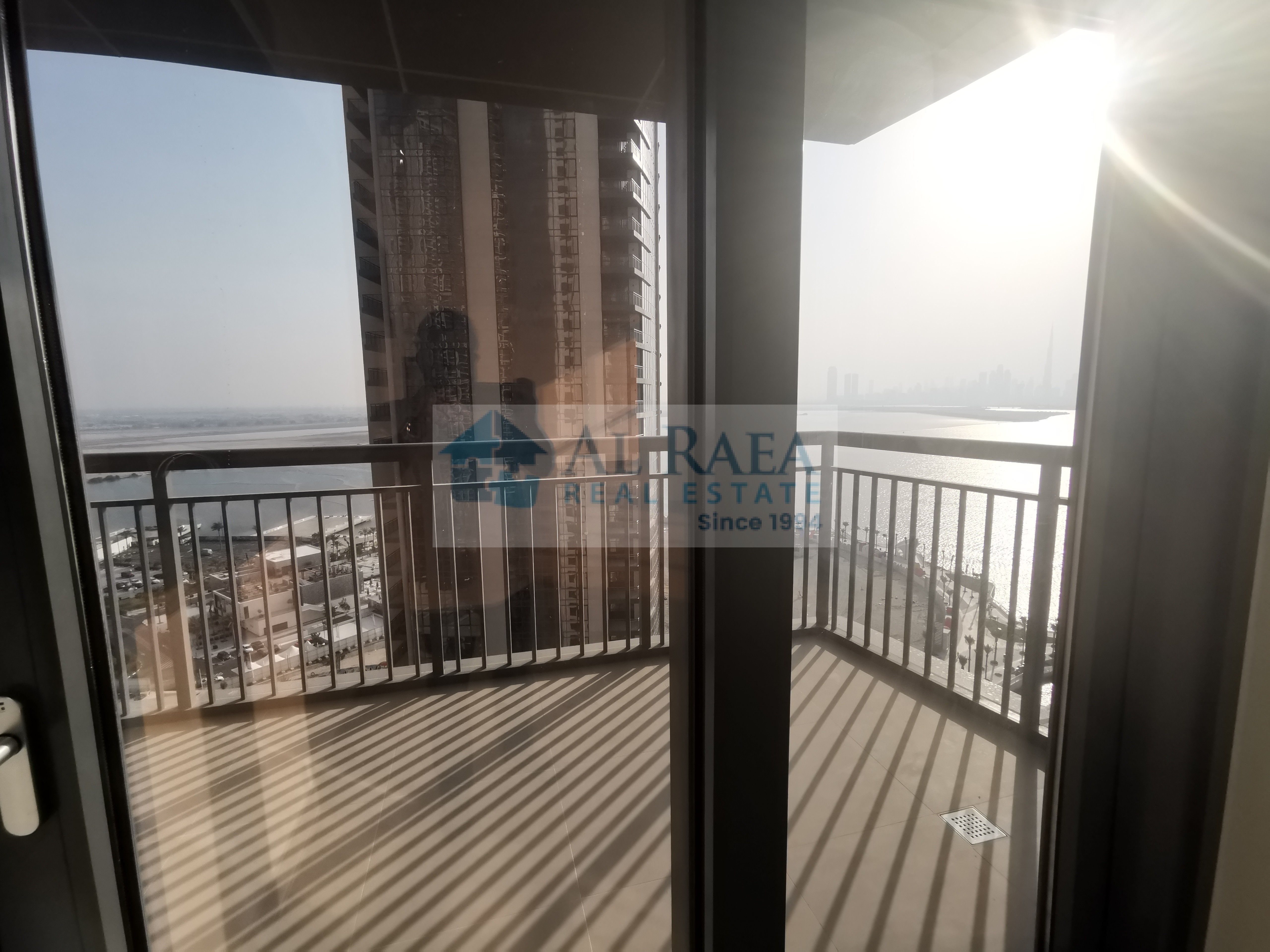 Panoramic View of Sky Line, and Sea, 3 BHK