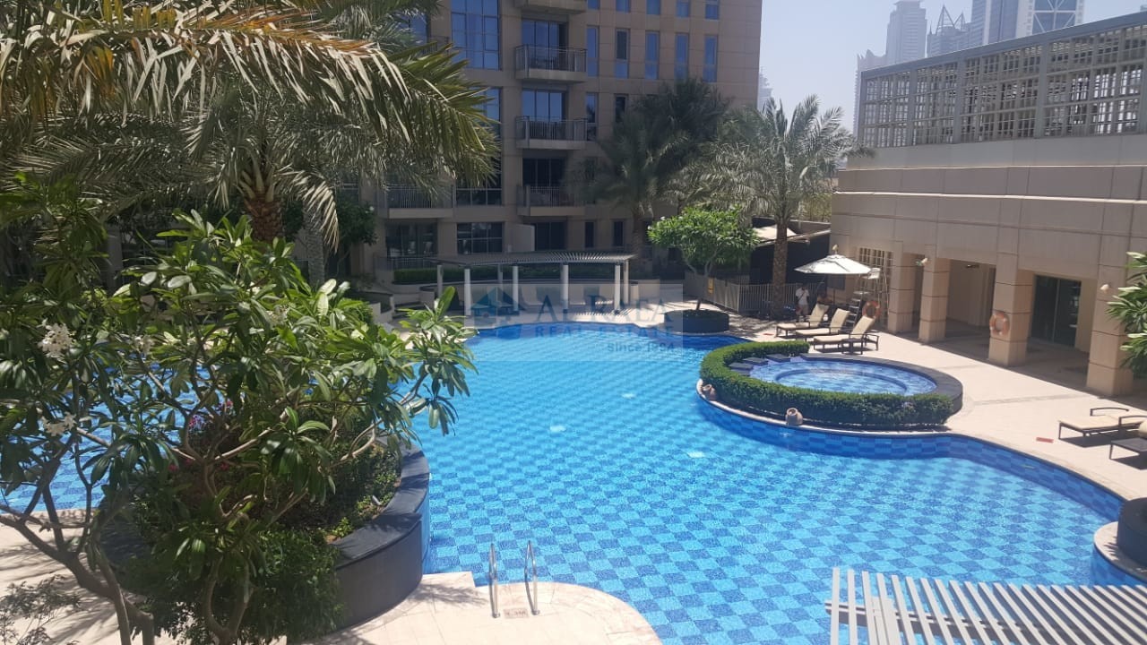 Furnished 1 bed Standpoint,Beautiful Pool View