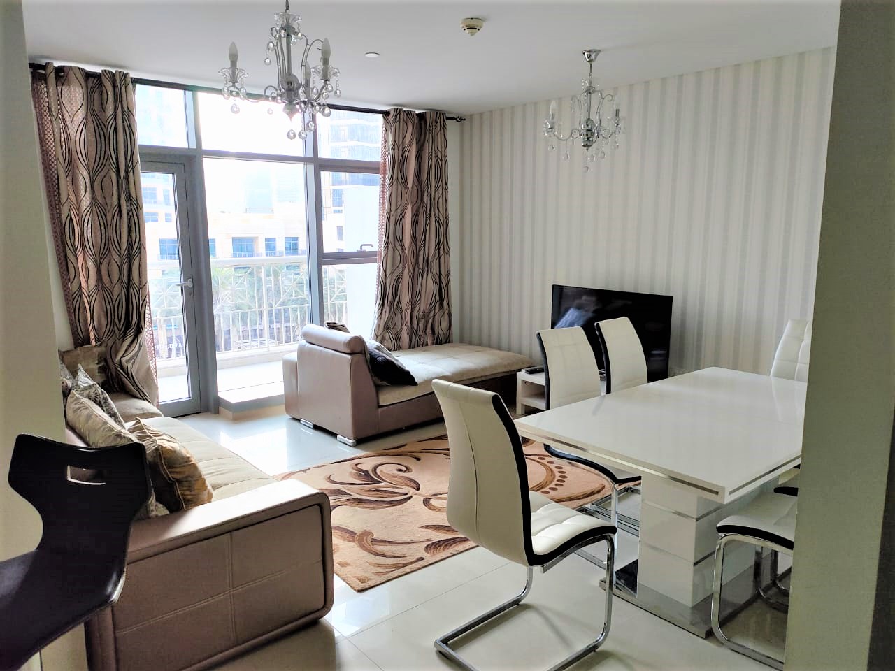 Apartment for Rent in Downtown Dubai - Direct from Owner, No Commission, Fully Furnished, Luxury Finishing, Spacious