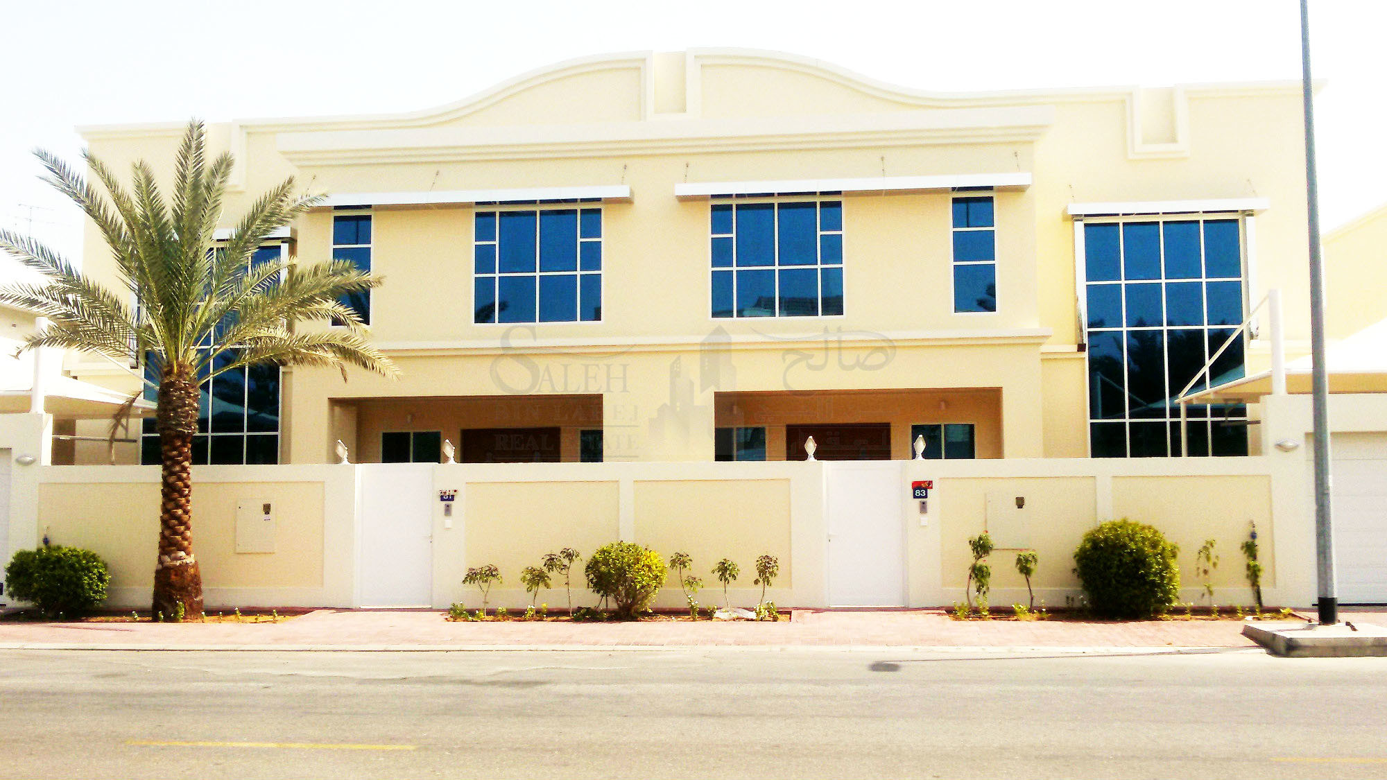 4BR Town house for rent in Jumeirah 3