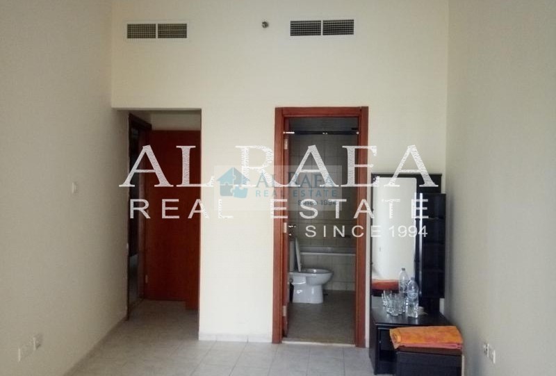 For Sale 1BHK With Double Balcony In CBD